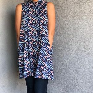 Agnes & Dora Mock Neck Swing Tank Size XS